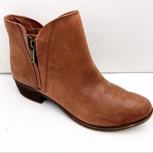 {Lucky Brand} Brennon Leather Ankle Boots
